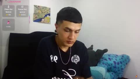 Snapshot of bengie_durand chatting on February 2, 2026, 4:22 am Tiffany and Bengie online show from February 2, 2026, 4:22 am