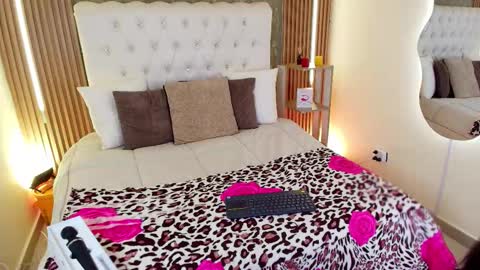 Snapshot of bengie_durand chatting on March 10, 2026, 8:47 pm Tiffany and Bengie online show from March 10, 2026, 8:47 pm