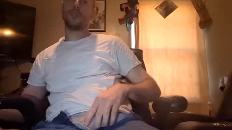 Snapshot of benjammin11311 chatting on January 14, 2025, 8:37 pm Benjammin online show from January 14, 2025, 8:37 pm