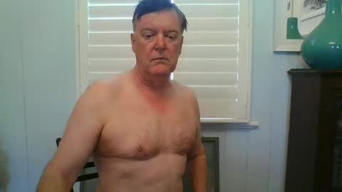 Snapshot of benjoid chatting on December 5, 2024, 2:31 am benjoid online show from December 5, 2024, 2:31 am