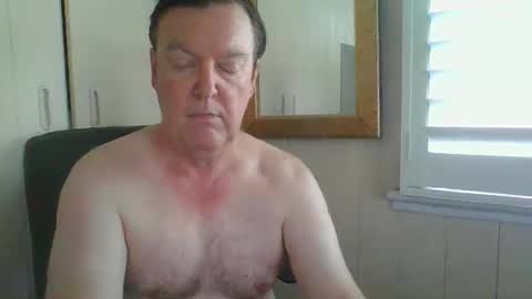 Snapshot of benjoid chatting on November 21, 2025, 11:25 pm benjoid online show from November 21, 2025, 11:25 pm