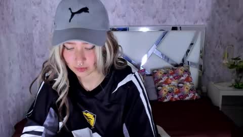 benny_wilson online show from September 27, 2025, 3:44 am