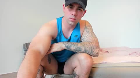 Snapshot of benthebodybuilder chatting on November 25, 2025, 9:04 pm Ben Braxton online show from November 25, 2025, 9:04 pm