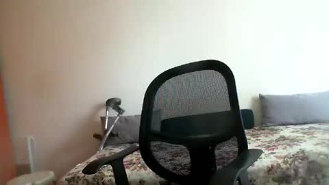 bentish online show from February 3, 2025, 9:08 am