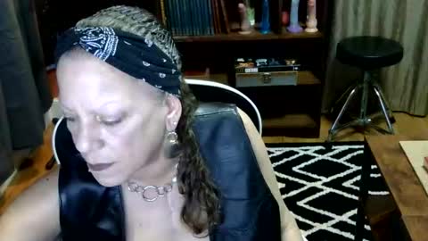 DeniseDavid online show from March 23, 2026, 12:36 am