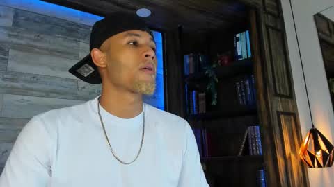 bento_fox online show from February 24, 2026, 2:42 am