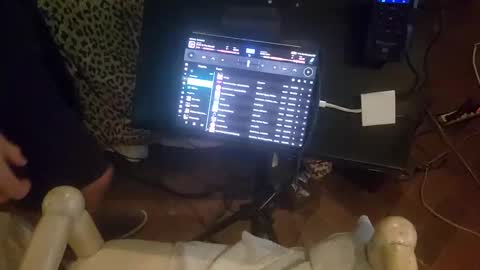 Snapshot of bentpilot chatting on October 25, 2025, 6:35 pm bentpilot online show from October 25, 2025, 6:35 pm