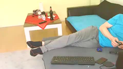 Snapshot of benutzmich0800 chatting on December 25, 2024, 1:09 pm Benutzmich0800 online show from December 25, 2024, 1:09 pm