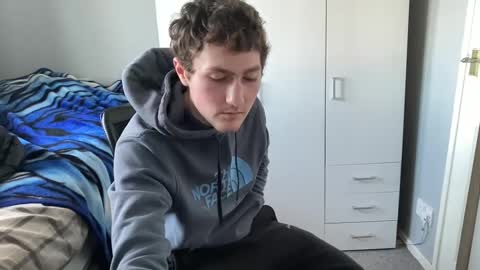 Snapshot of benwardle123 chatting on February 27, 2025, 4:10 pm READ MY BIO ---  --- READ MY BIO online show from February 27, 2025, 4:10 pm