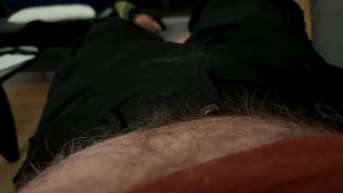 benz10001 online show from September 27, 2025, 3:11 am