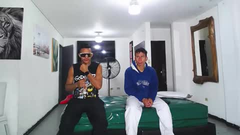 benz boys online show from October 4, 2025, 12:03 pm