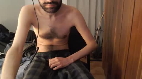 berceuse111 online show from April 24, 2026, 12:07 pm