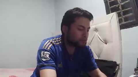 Snapshot of bermos_cs chatting on March 29, 2026, 12:32 am AXEL NIELS online show from March 29, 2026, 12:32 am