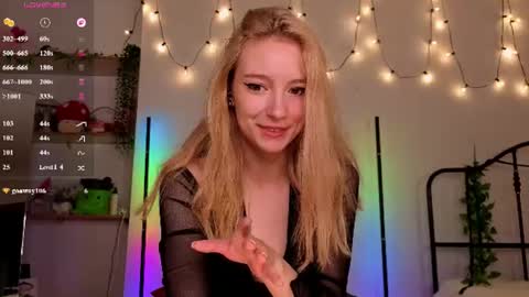 Hi Im NikaComing back online on Monday 3 online show from June 10, 2026, 6:12 am