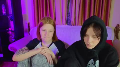 Snapshot of berry_assortment chatting on October 4, 2025, 7:01 pm Your sweet Tara and Eva online show from October 4, 2025, 7:01 pm