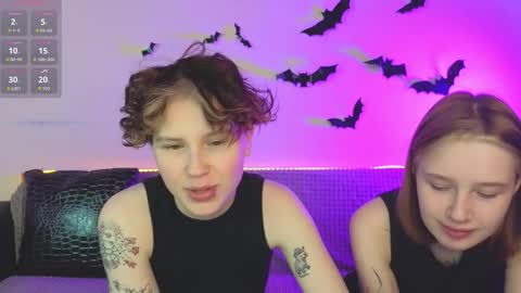 Snapshot of berry_assortment chatting on November 20, 2025, 10:59 am Your sweet Tara and Eva online show from November 20, 2025, 10:59 am