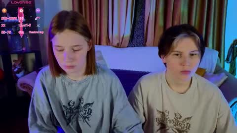 Snapshot of berry_assortment chatting on December 3, 2025, 11:30 am Your sweet Tara and Eva online show from December 3, 2025, 11:30 am