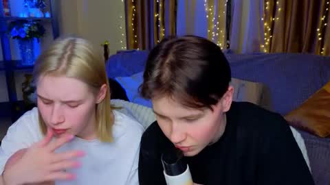 Snapshot of berry_assortment chatting on January 11, 2026, 11:15 am Your sweet Tara and Eva online show from January 11, 2026, 11:15 am