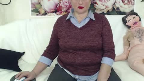 Snapshot of berryshickx chatting on February 11, 2025, 9:20 am BerryShickX online show from February 11, 2025, 9:20 am