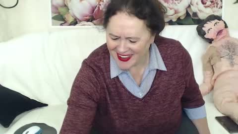Snapshot of berryshickx chatting on February 11, 2025, 1:09 pm BerryShickX online show from February 11, 2025, 1:09 pm
