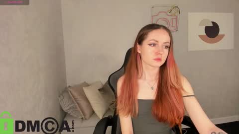 Snapshot of berta_kelly chatting on October 14, 2025, 1:17 am Berta online show from October 14, 2025, 1:17 am