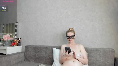 best__angelica online show from November 18, 2025, 6:01 pm