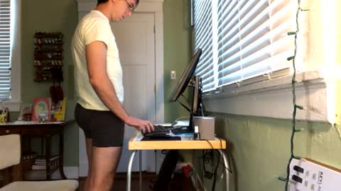 best_triam online show from October 8, 2025, 10:18 pm