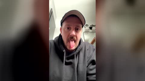 bestfriend123456 online show from February 12, 2026, 7:20 pm