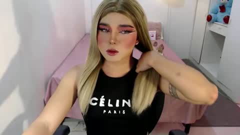 bestgirljulia online show from September 30, 2025, 8:47 pm