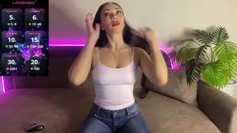 Teya online show from April 19, 2026, 6:54 pm