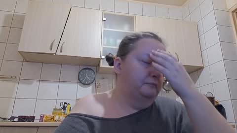 bethnorth online show from December 18, 2025, 2:28 am