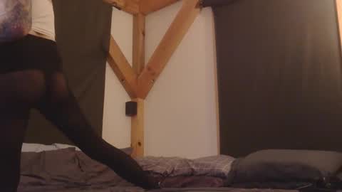 Betsy online show from February 8, 2026, 2:26 am