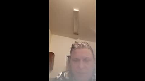 Snapshot of betsygore78 chatting on February 27, 2026, 2:44 am betsygore78 online show from February 27, 2026, 2:44 am