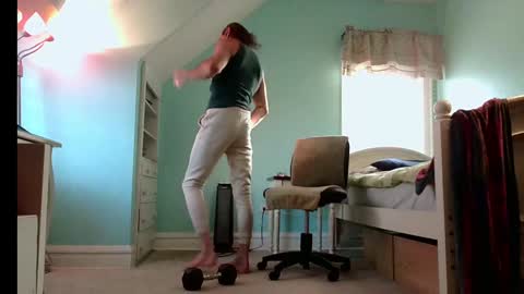 Snapshot of betterwithu2 chatting on January 4, 2025, 9:31 pm betterwithu2 online show from January 4, 2025, 9:31 pm