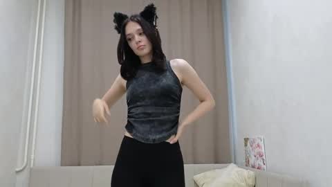 Ava online show from June 2, 2026, 12:29 pm