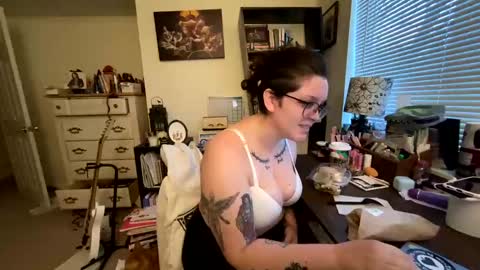 Betty Cake online show from December 21, 2024, 9:36 pm