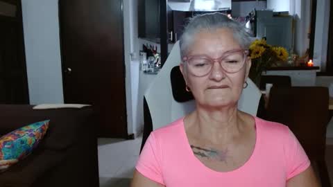 Snapshot of bety_cum3 chatting on February 20, 2026, 10:05 am bibiana online show from February 20, 2026, 10:05 am