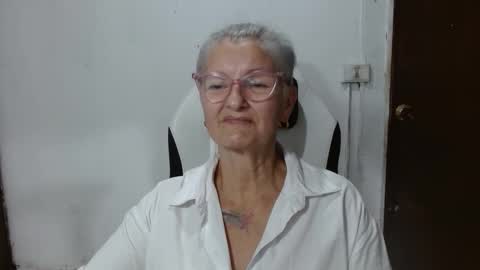 Snapshot of bety_cum3 chatting on February 23, 2026, 11:35 pm bibiana online show from February 23, 2026, 11:35 pm