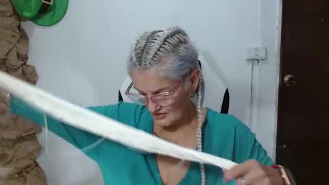 Snapshot of bety_cum3 chatting on March 1, 2026, 12:56 am bibiana online show from March 1, 2026, 12:56 am