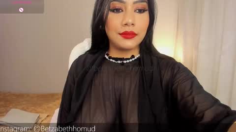 betzabeth_homudr online show from November 21, 2025, 11:14 pm