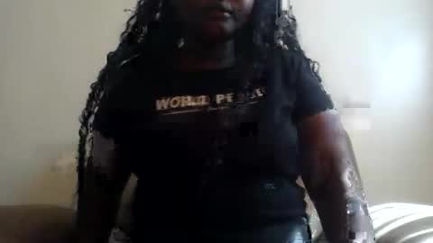 Snapshot of beutygal chatting on June 3, 2026, 6:38 am beutygal online show from June 3, 2026, 6:38 am