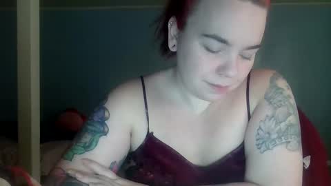 Snapshot of beverlybell chatting on December 3, 2024, 6:06 pm Beverly Bell online show from December 3, 2024, 6:06 pm