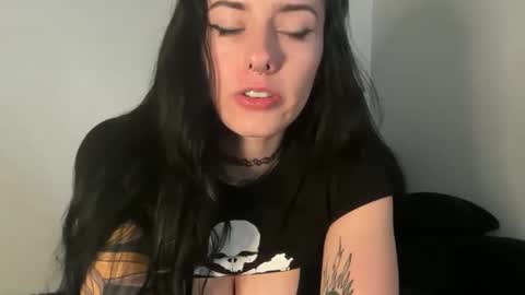 bexbex945874 online show from December 17, 2025, 2:06 am