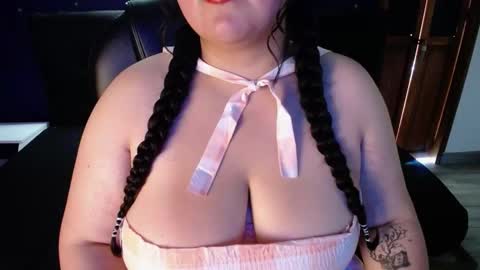 beyota online show from November 1, 2025, 3:03 pm