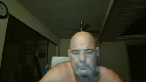 Snapshot of bgbelch chatting on October 8, 2025, 4:54 am bgbelch online show from October 8, 2025, 4:54 am