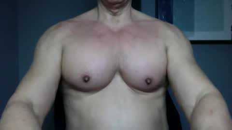 BGDKMUSCLEGUY - SELECTED BY CHATURBATE AS A TOP BROADCASTER FOR 2023 online show from March 3, 2025, 1:31 am