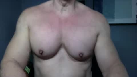 BGDKMUSCLEGUY - SELECTED BY CHATURBATE AS A TOP BROADCASTER FOR 2023 online show from October 6, 2025, 5:32 pm