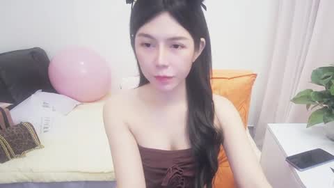 bhzhenyueyan online show from May 28, 2026, 3:53 pm