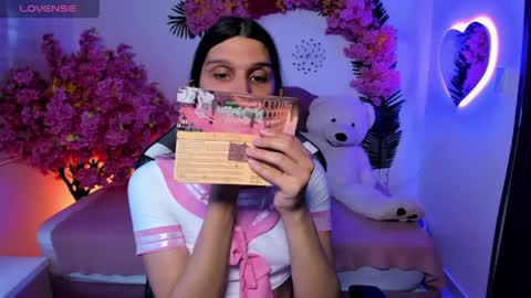 bianca_baldwin01 online show from April 19, 2026, 8:55 pm