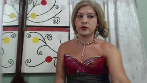 Bianca Vega online show from October 6, 2025, 5:10 pm